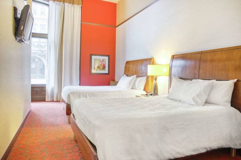 Hilton Garden Inn Milwaukee Downtown 10