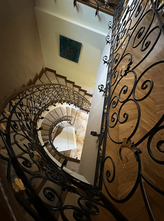 Le Château de Méouilles 11