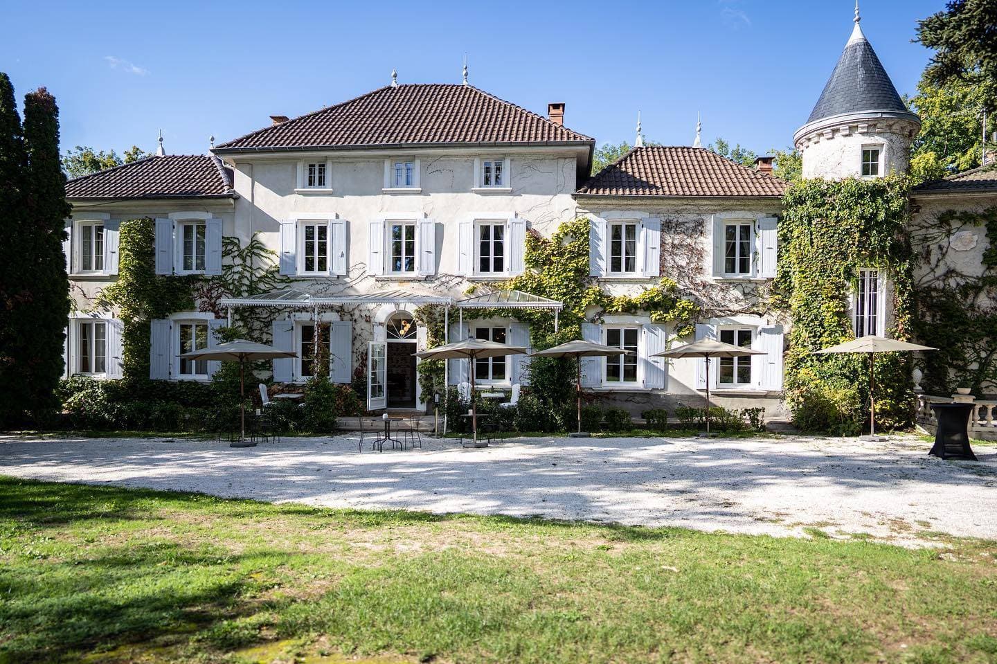 Le Château des Ayes 2
