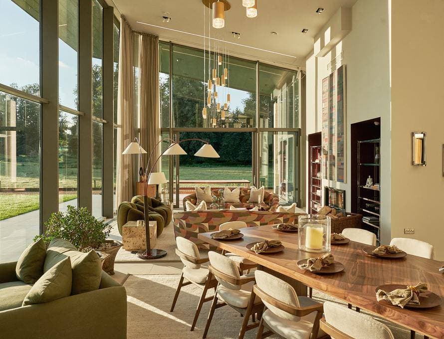 The Waterside Retreat 6