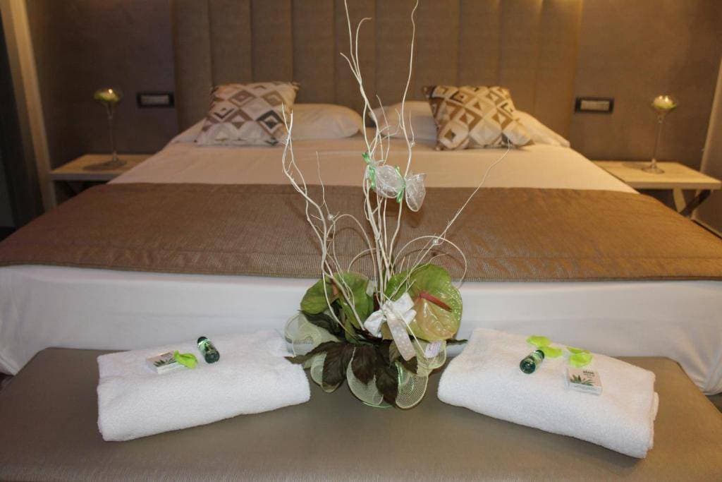 Aquila Hotel 8