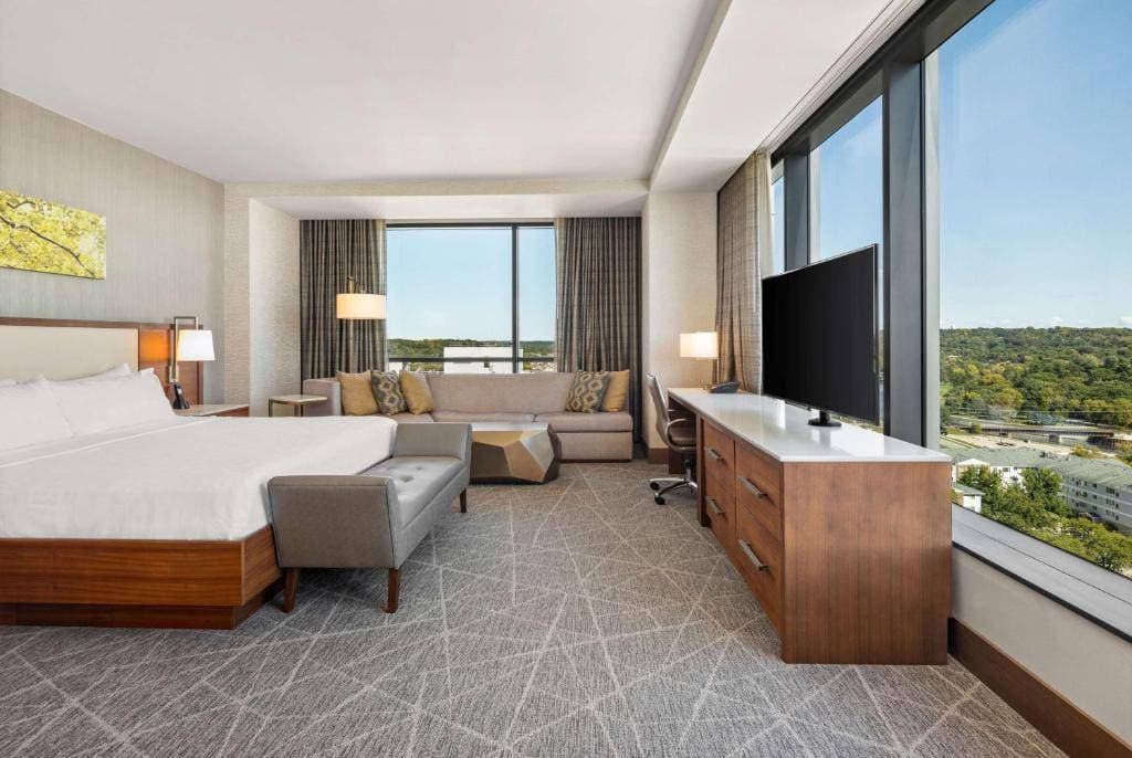 Hilton Rochester Mayo Clinic Area 20