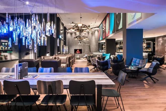Motel One Basel 12