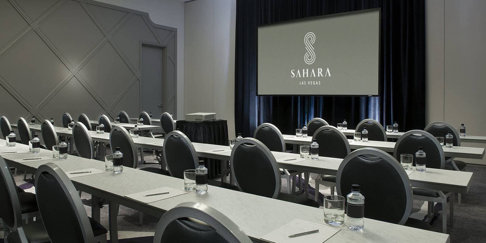 SAHARA Las Vegas 29