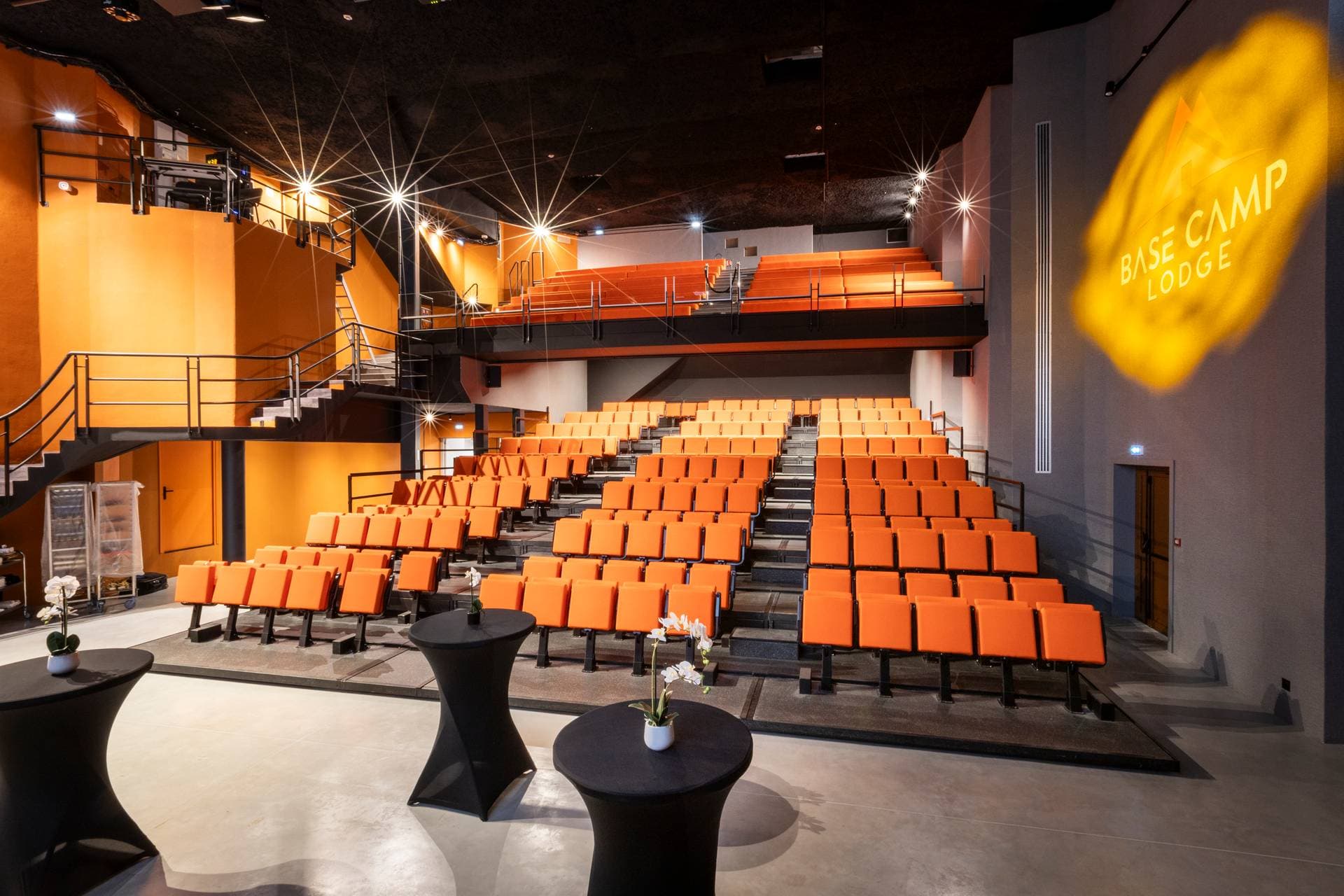 AUDITORIUM