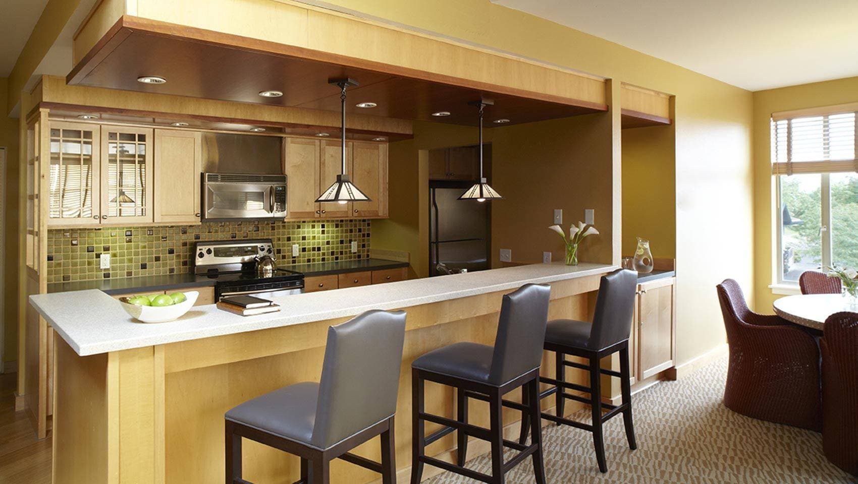Kimpton RiverPlace Hotel 6