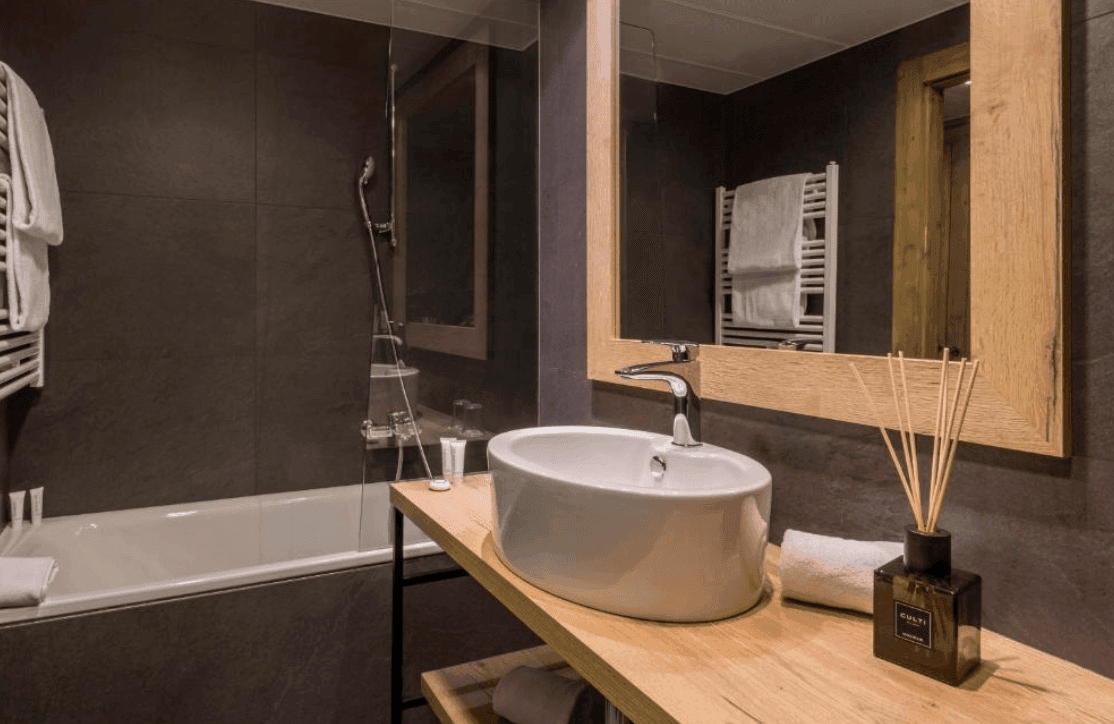 Hôtel Edelweiss Manotel 10