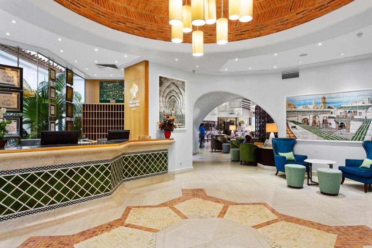 Four Seasons Country Club 20