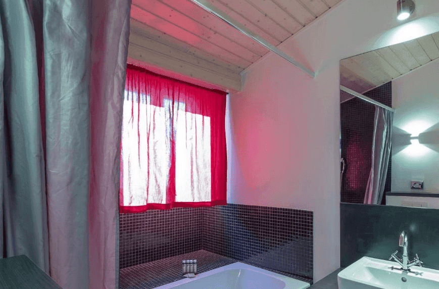 Tralala Hotel 10
