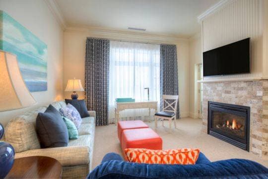 Inn at Bay Harbor, Autograph Collection 10