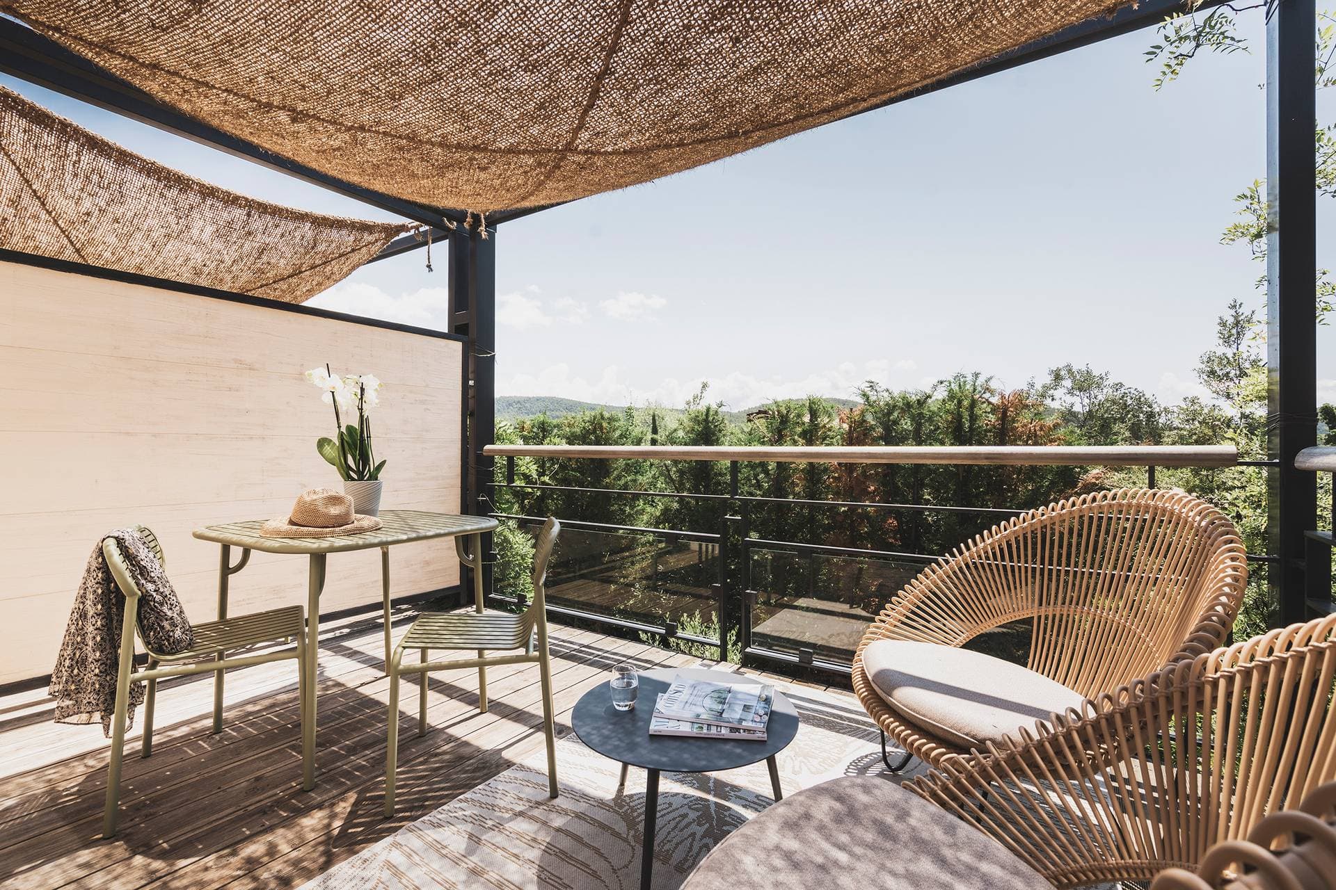 Les Lodges Sainte Victoire 13