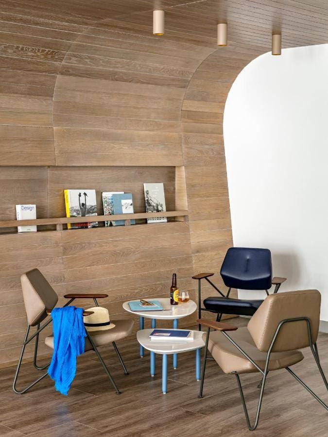 OKKO HOTELS Toulon Centre 12