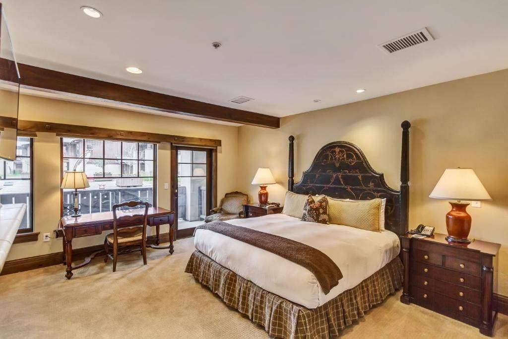 The Chateaux Deer Valley 11