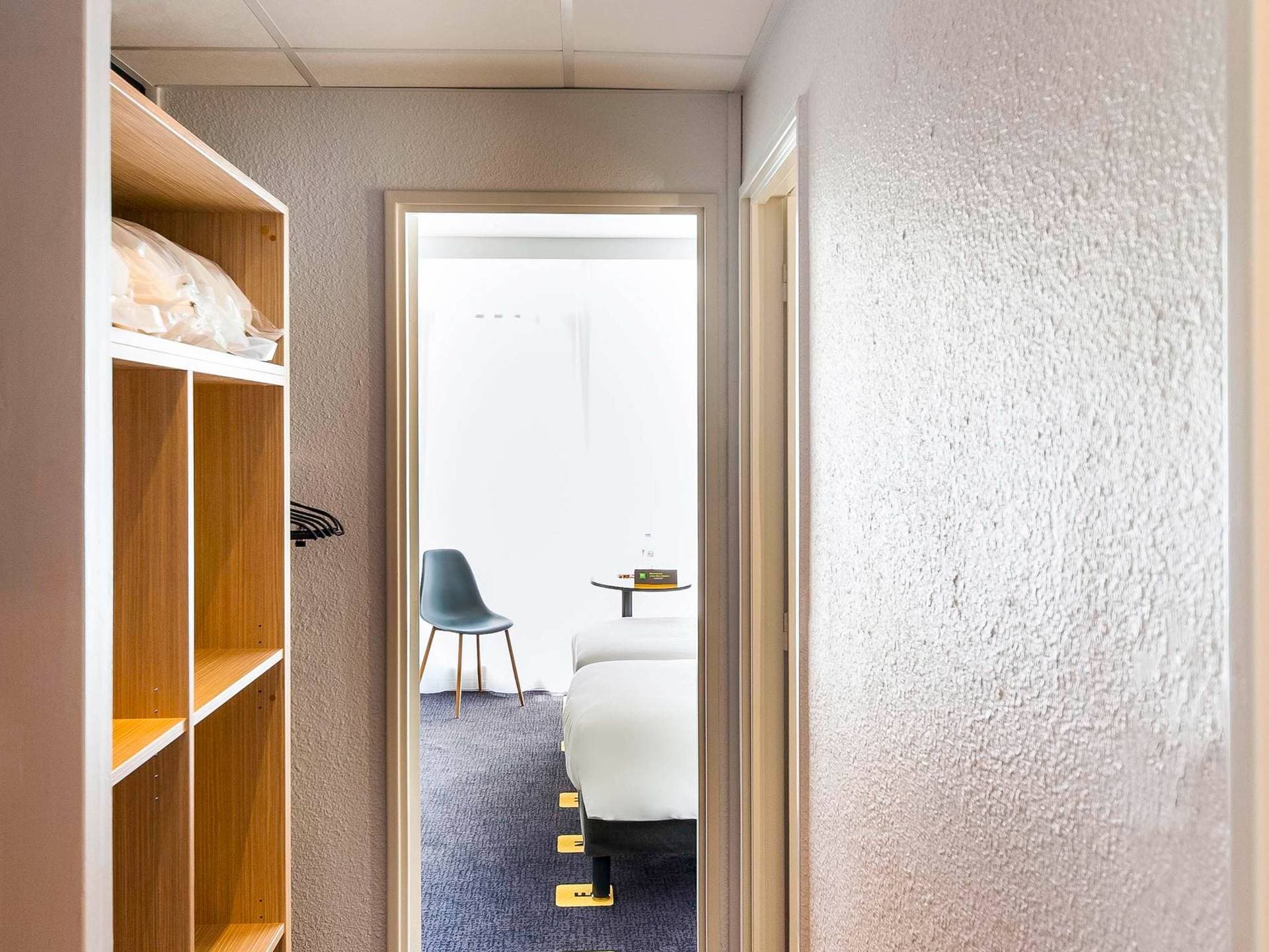 ibis Styles Poitiers Nord 8