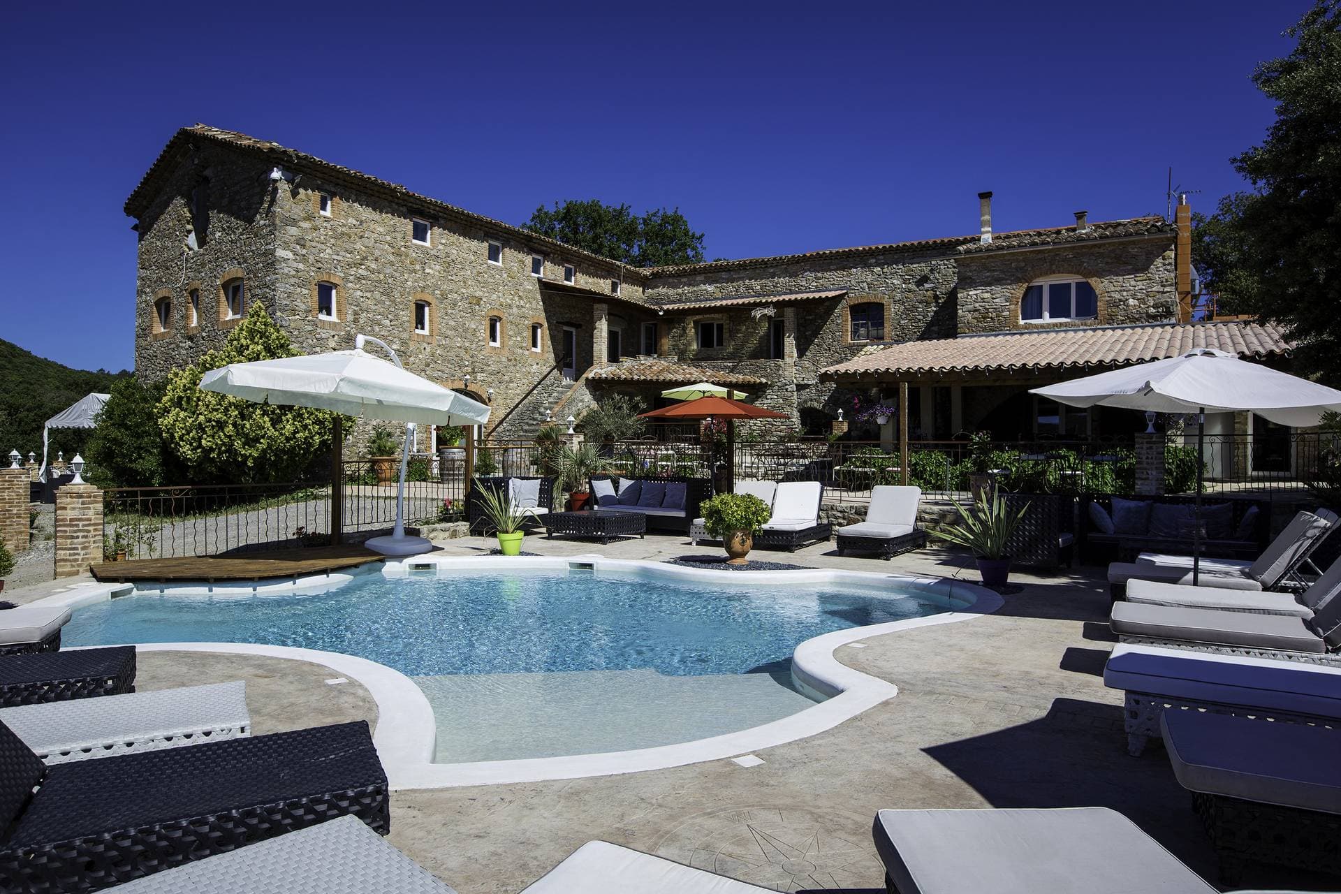 Domaine du Serre d'Avène 4
