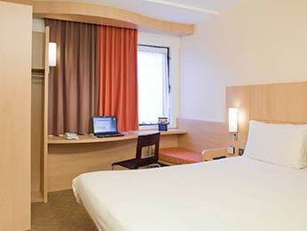 ibis Bristol Centre 8