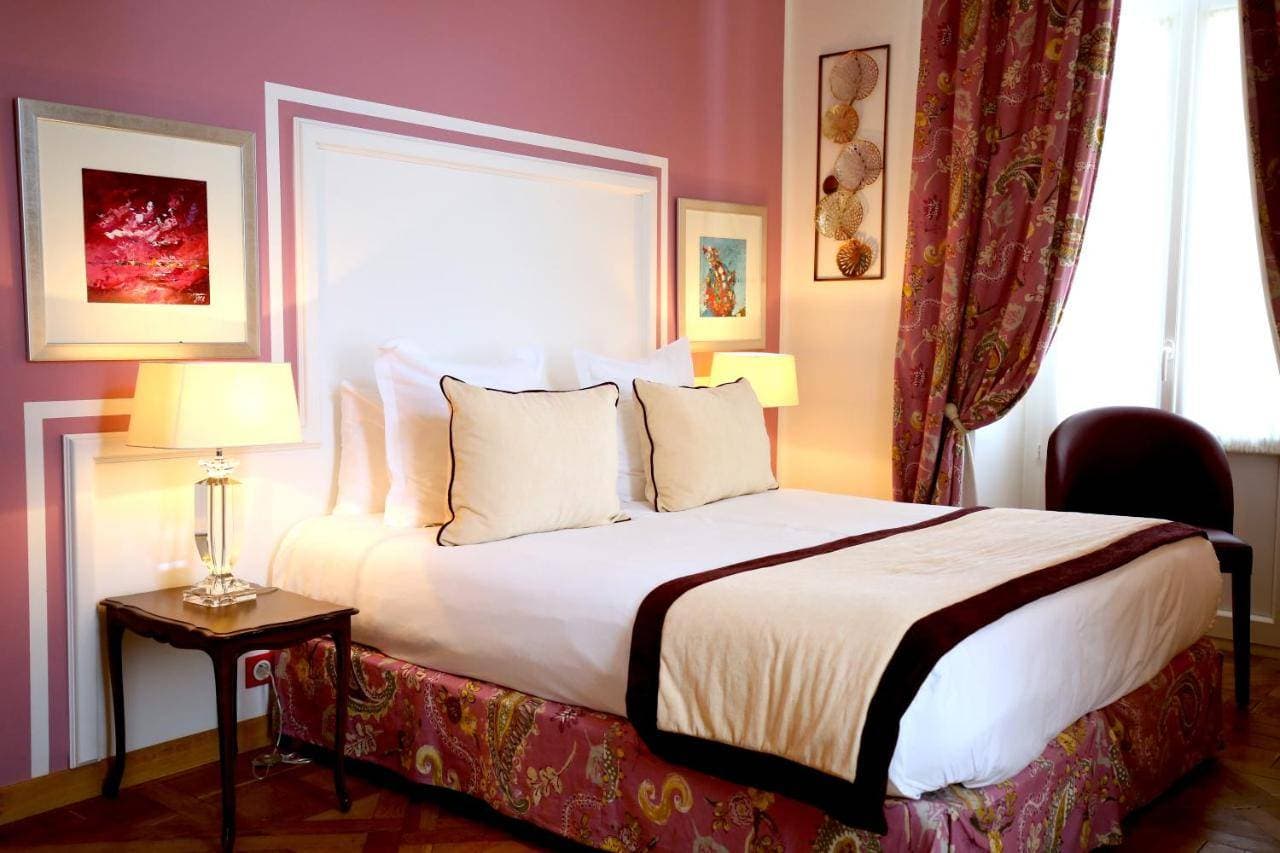Hôtel Royal Bon Repos 12