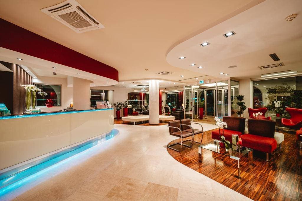 Jazz Hotel 6