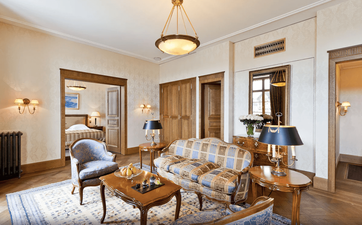 L'Hotel Les Trois Rois 10