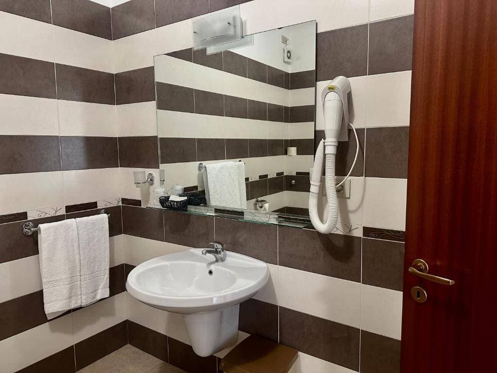 Hotel Soleado 24