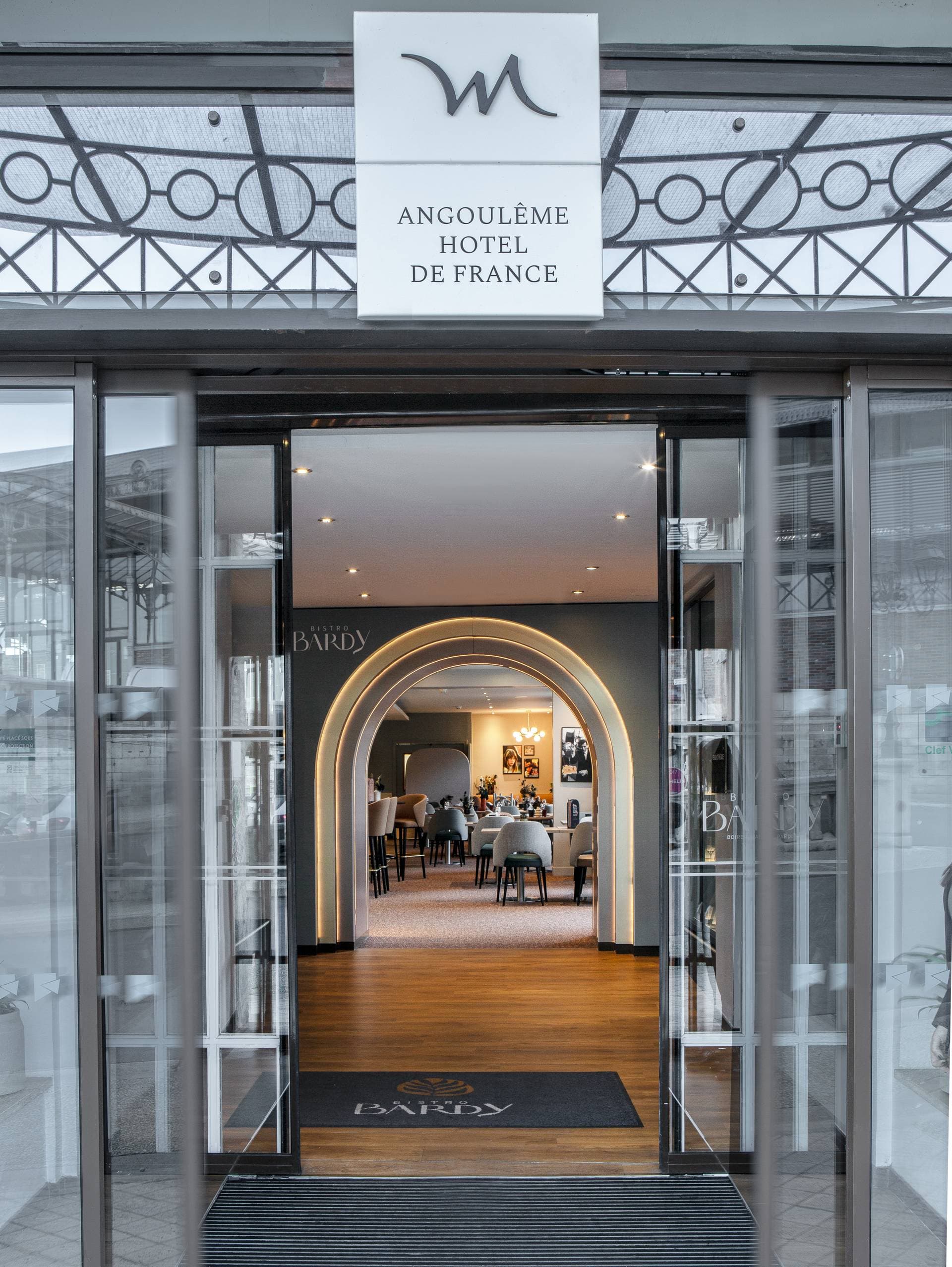 Mercure Angoulême Hotel De France 17