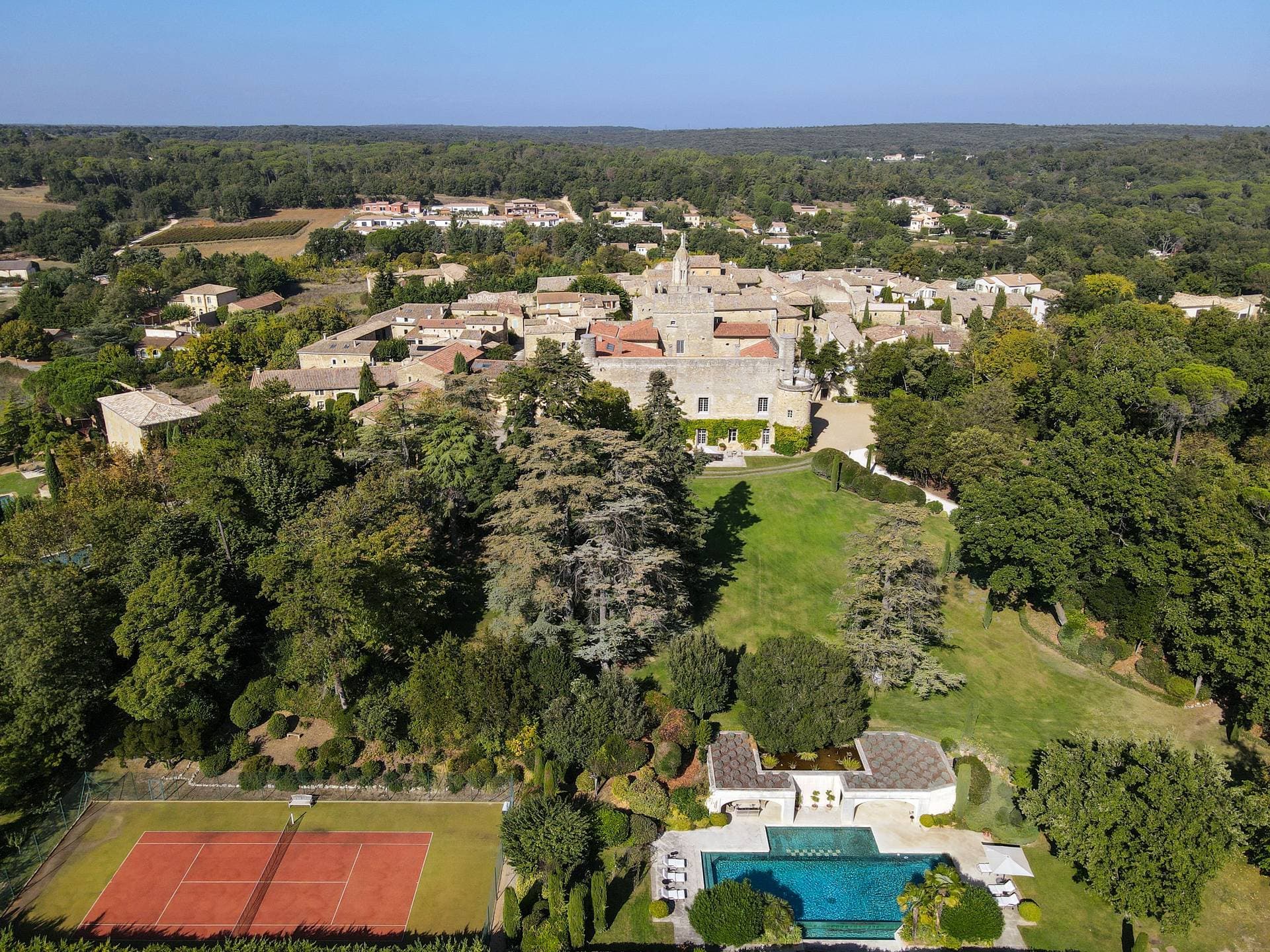 Le château de Fontarèches 48