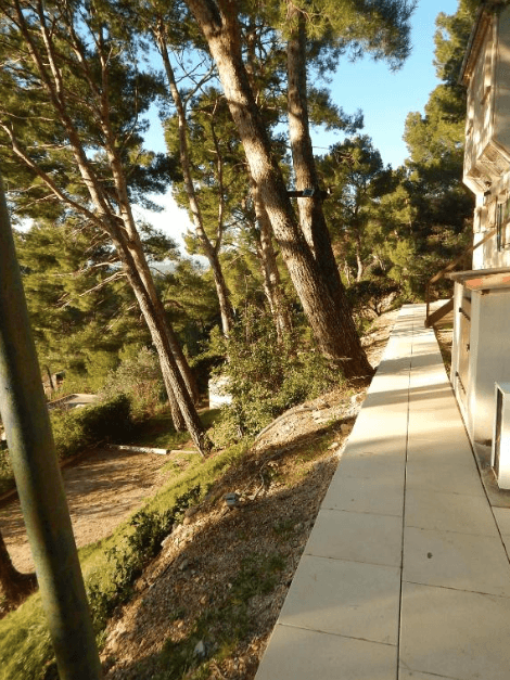 Le mas des Roches en Provence 15