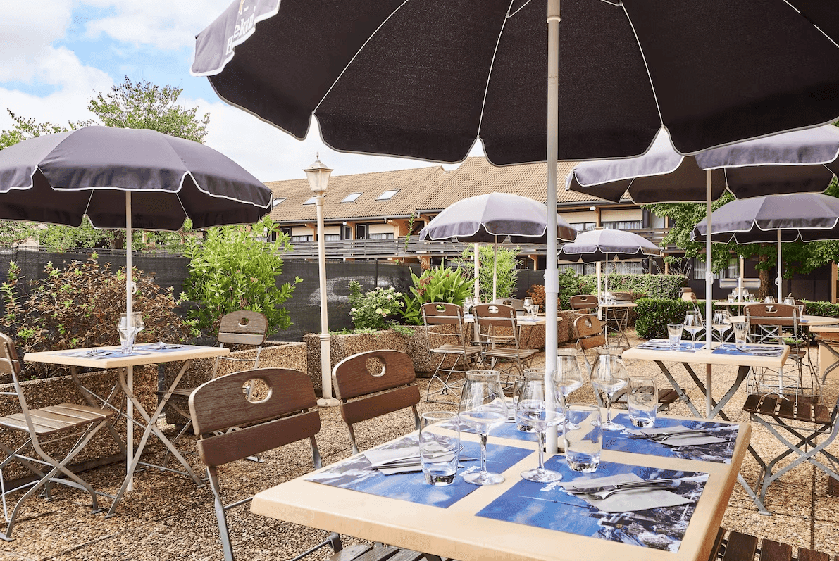 Hôtel Restaurant KYRIAD Tarbes - Bastillac 3