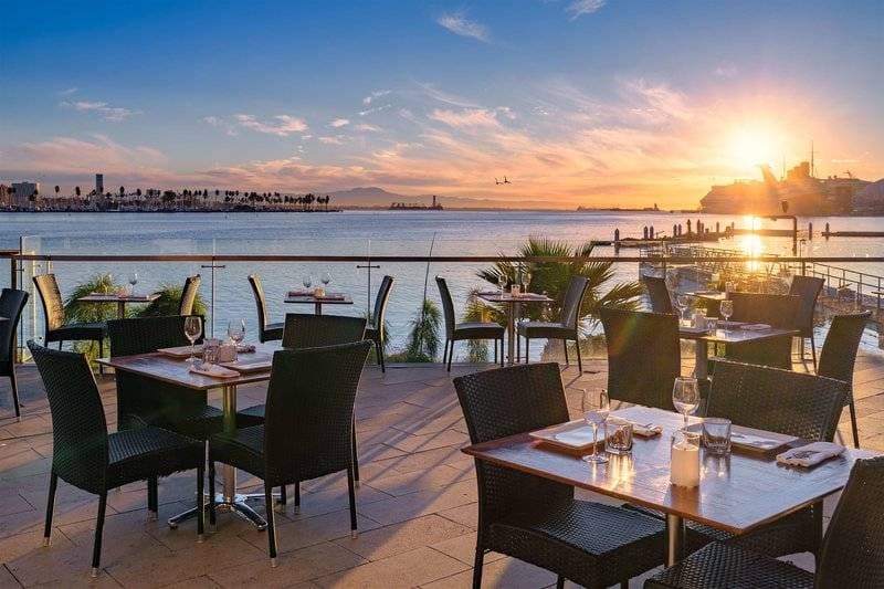 Hotel Maya - a DoubleTree by Hilton 10