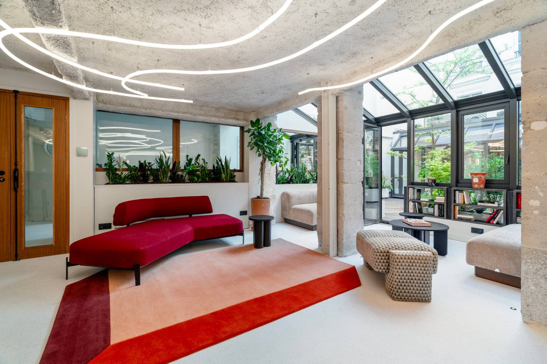 Jöro House - Pigalle 7