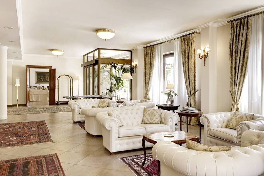 Villa Cattani Stuart 9