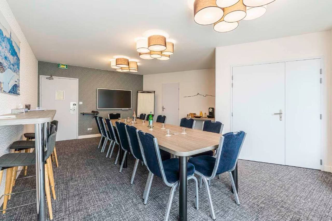 Best Western Marseille Aeroport 20