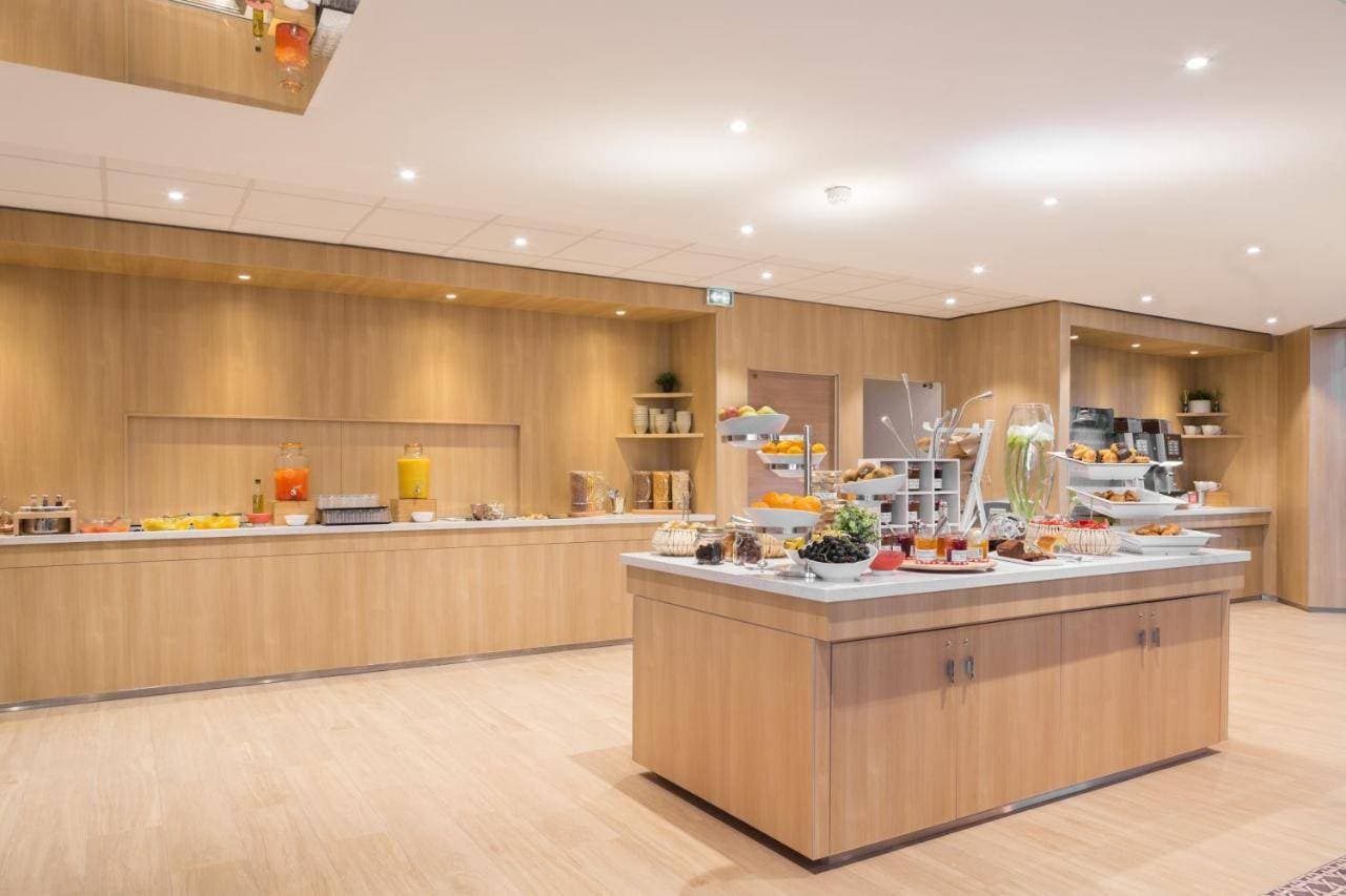 Novotel Paris Charles de Gaulle Airport  8