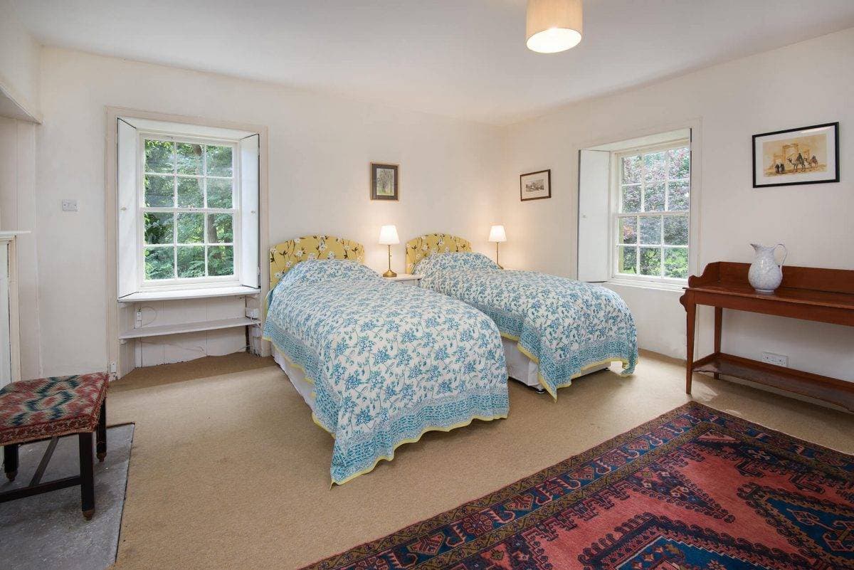Howford House 18