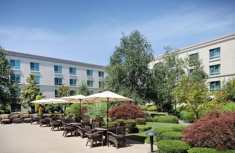 Hilton Seattle Airport & Conference Center 6