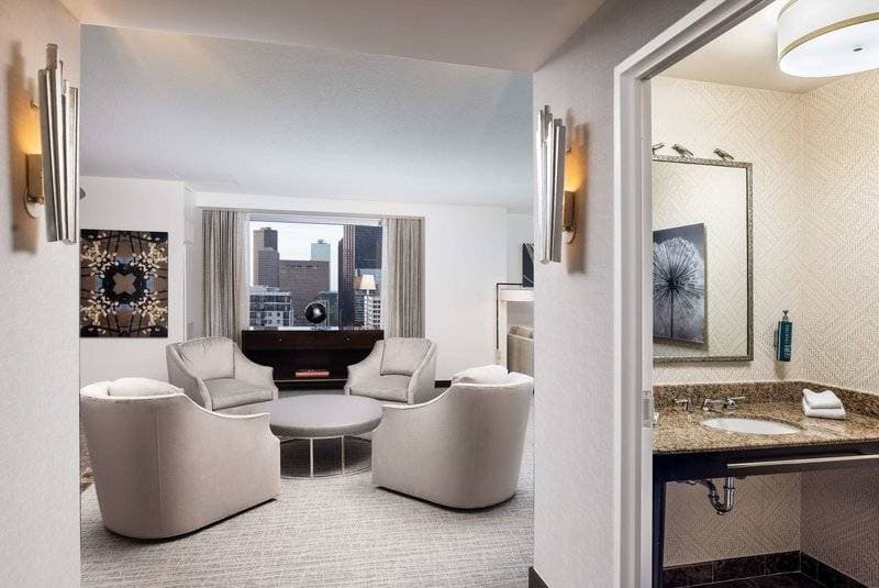 Hilton Americas Houston 28