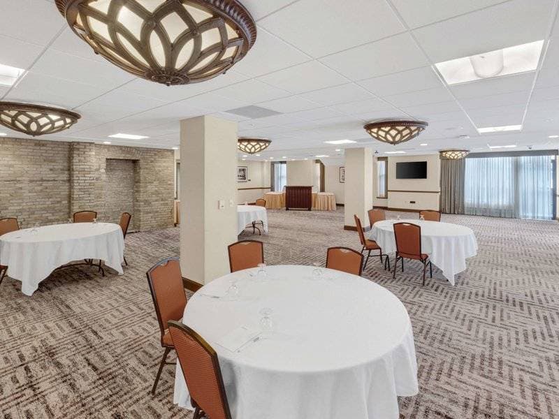 Hilton Garden Inn Milwaukee Downtown 40