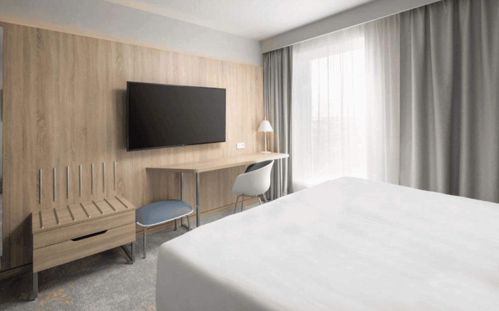 Courtyard By Marriott Central Airport Paris CDG 12