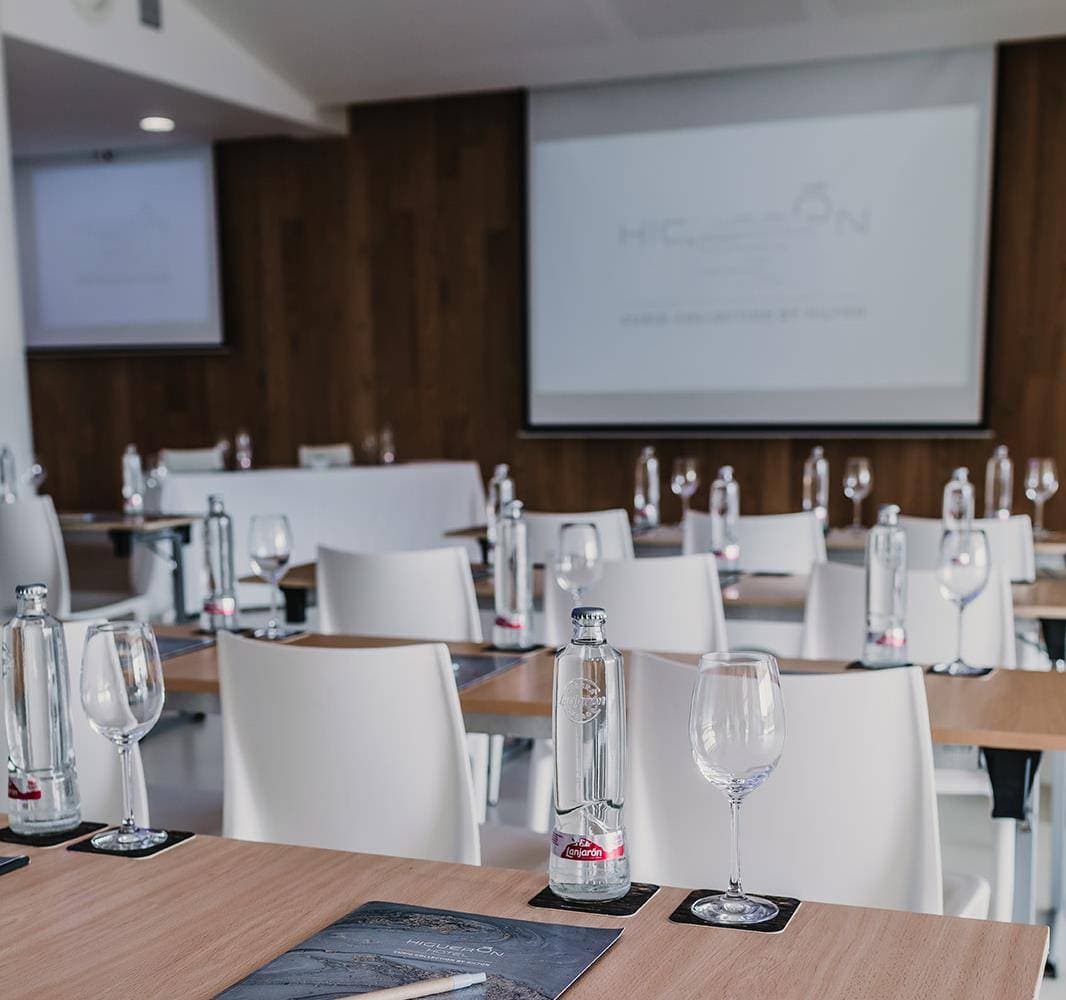 Higueron Hotel Malaga, Curio Collection by Hilton 10