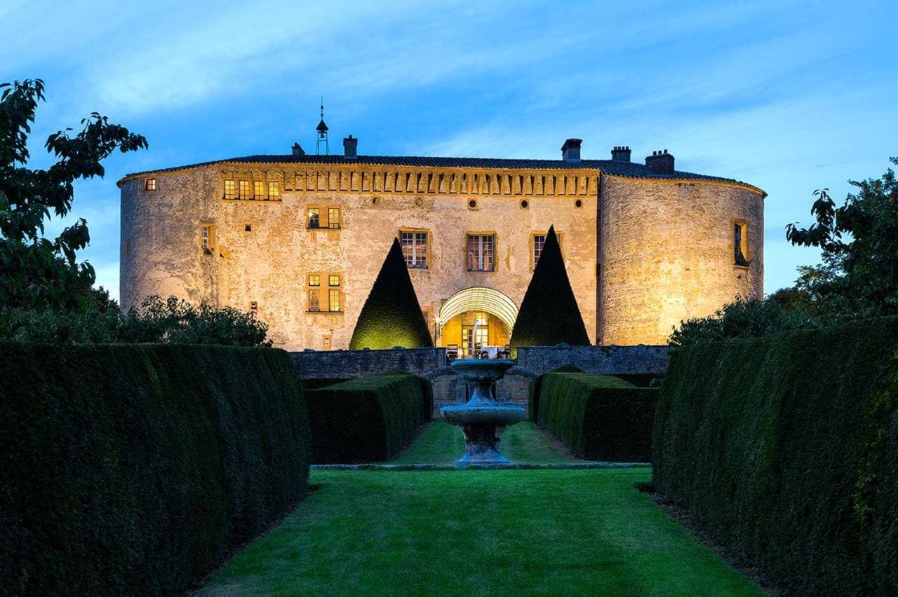 Le Château de Bagnols (Lavorel Hôtels) 1
