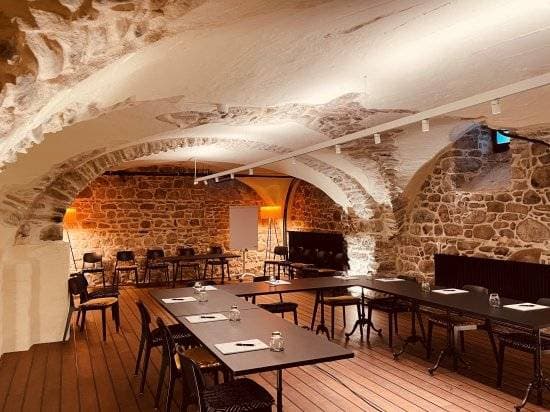 Hôtel Brasserie Le Tonnelier 24