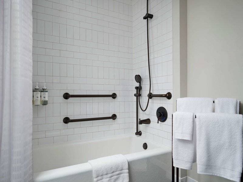 Hotel Phillips Kansas City, Curio Collection by Hilton 37