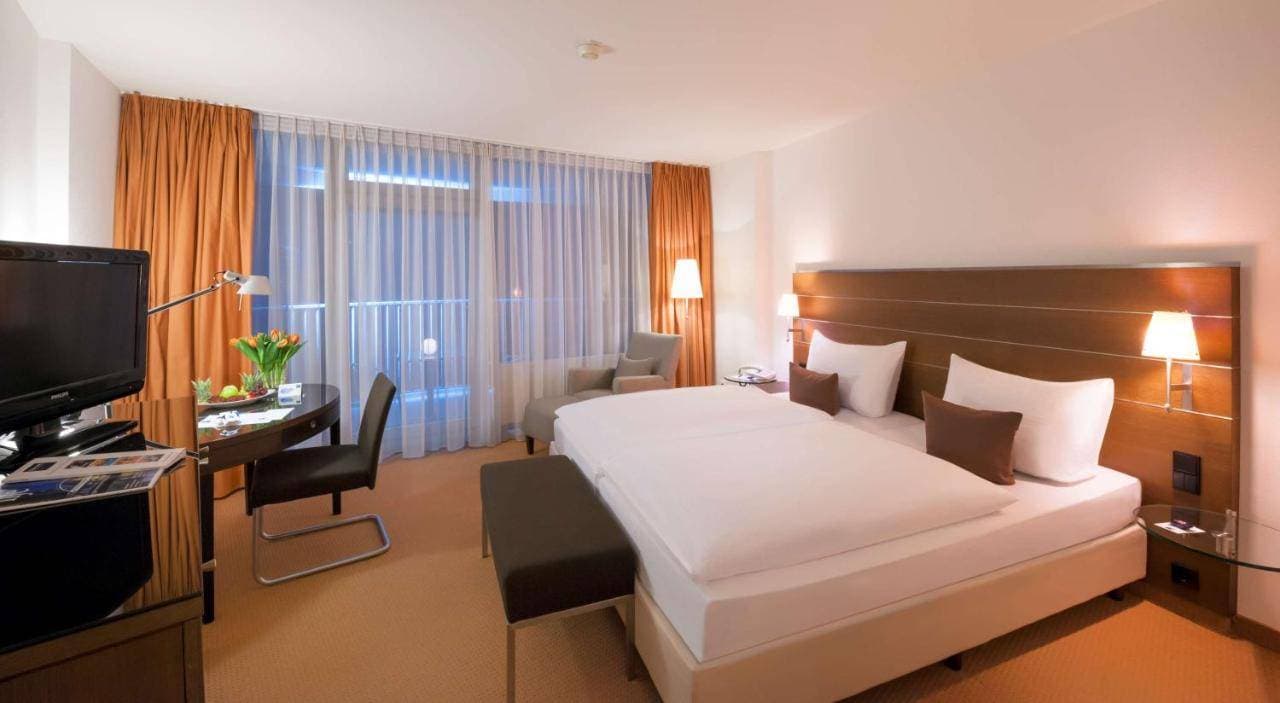 Hotel Dorint An der Kongresshalle Augsburg 7