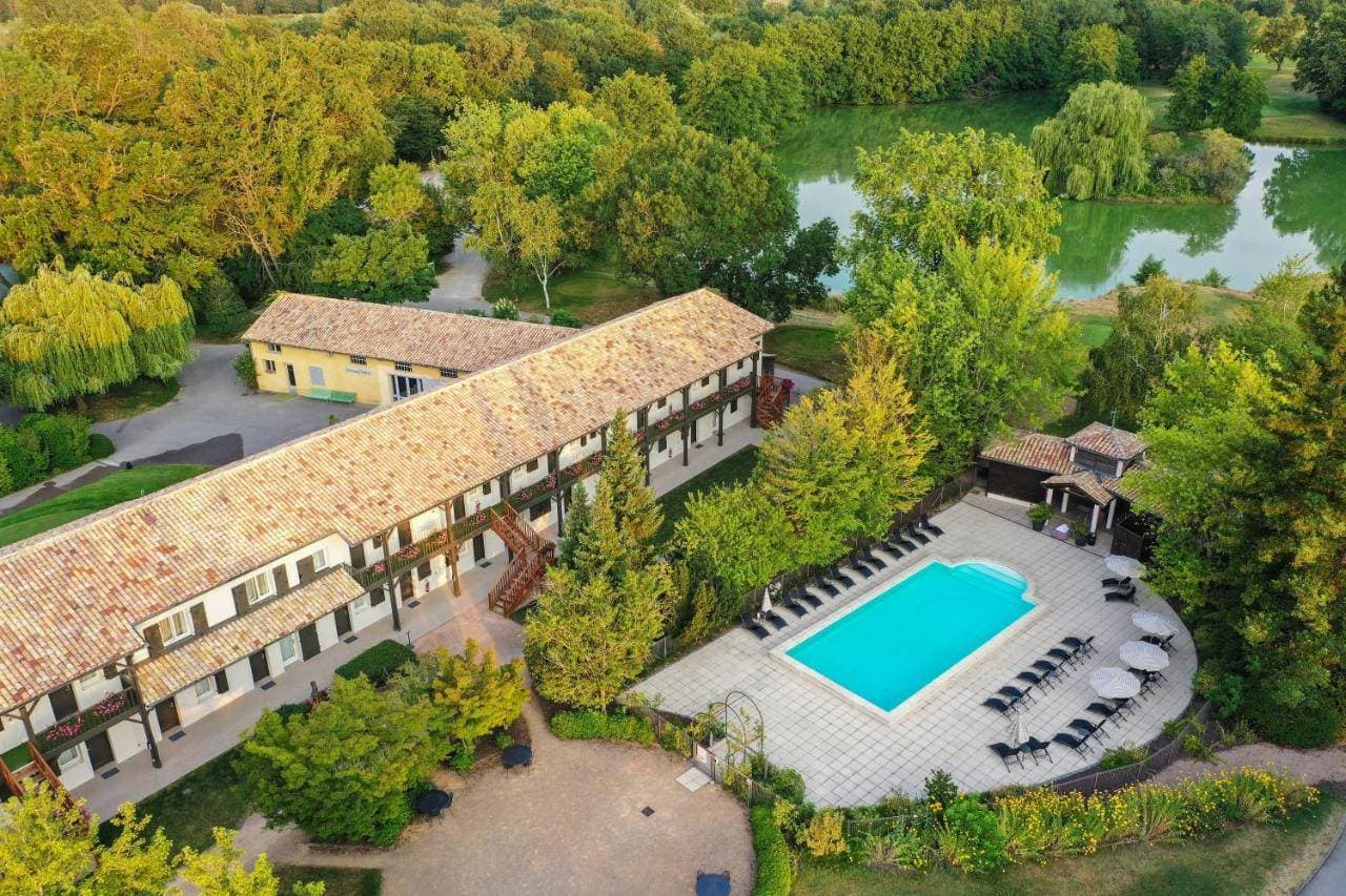 Le Domaine du Gouverneur 2