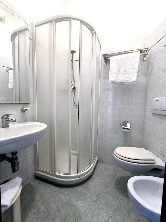 Hotel Turistica 13