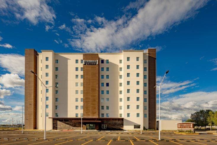 Staybridge Suites Silao 2