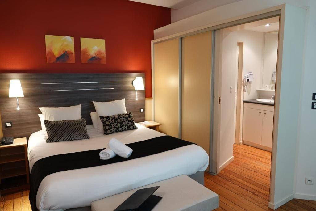 Hôtel CERISE Luxeuil Les Sources 13
