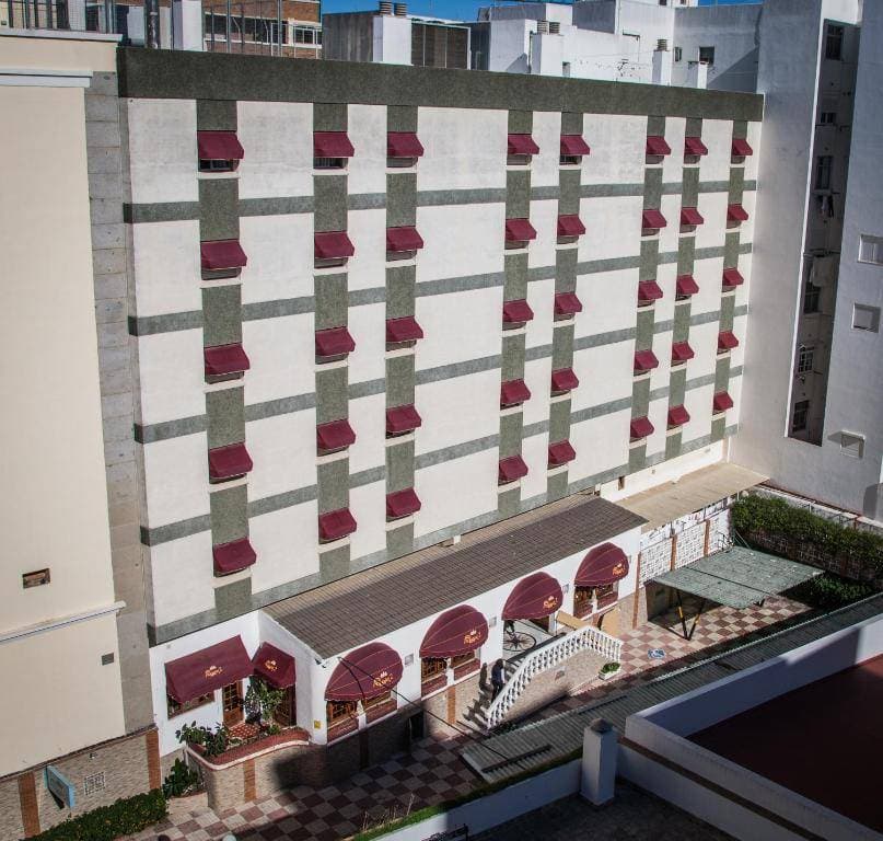 Hotel Regio 2 3