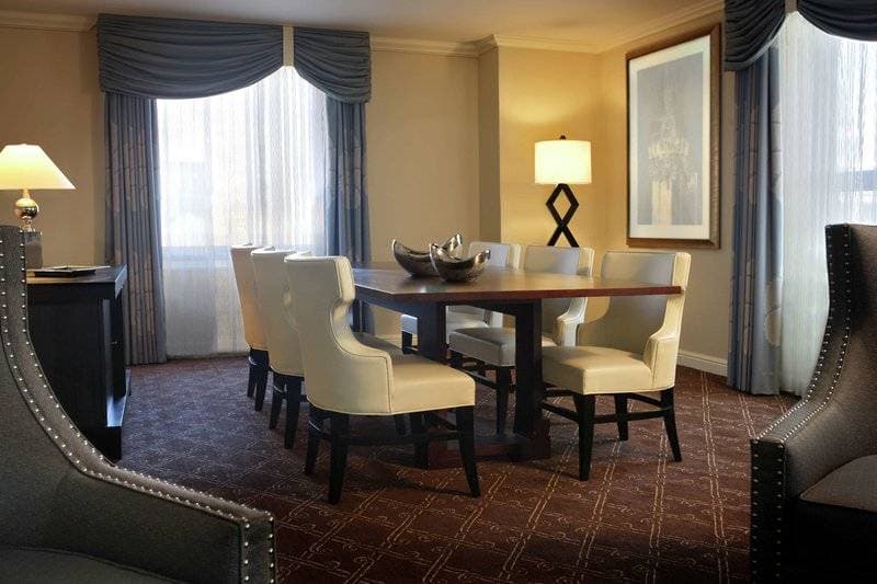 Palmer House, A Hilton Hotel 18