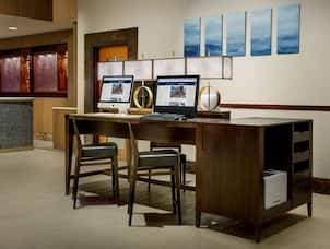 Hilton Charlotte University Place 21